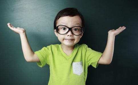 什么时候治疗斜视最好 治疗斜视的最佳时机 斜视手术后如何护理