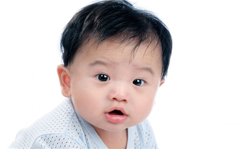 远视的症状是什么 远视眼的病因 远视眼怎么预防
